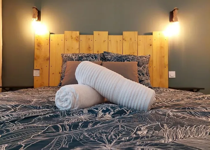 Le Coup De Coeur - A 4min Du Sanctuaire - 1min Des Commerces - 3pers *