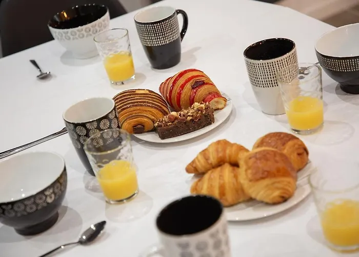 Le Coup De Coeur - A 4min Du Sanctuaire - 1min Des Commerces - 3pers *