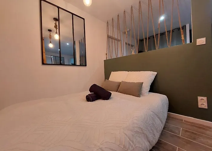 Le Coup De Coeur - à 4min Du Sanctuaire - 1min Des Commerces - 3pers Apartamento