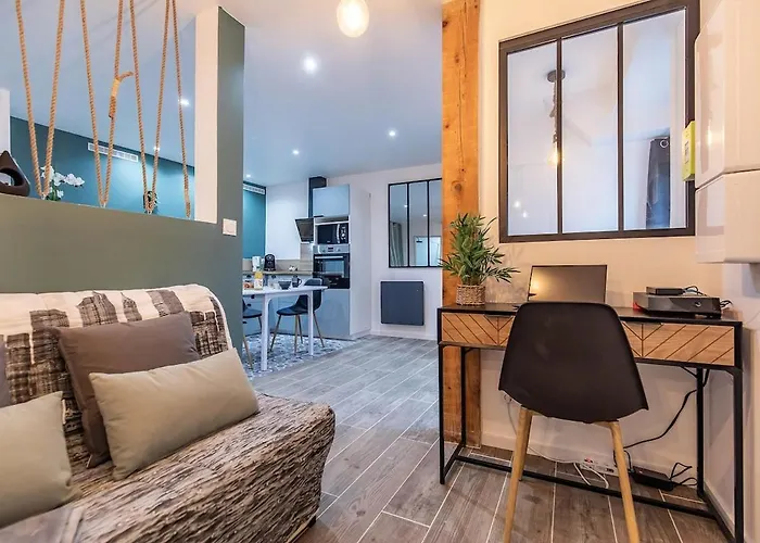 Le Coup De Coeur - A 4min Du Sanctuaire - 1min Des Commerces - 3pers *